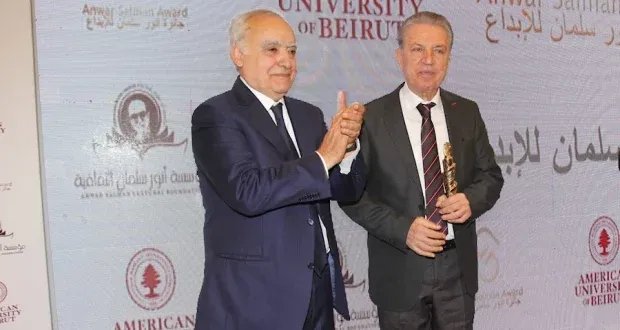 تكريم الشاعر شوقي بزيع ومنح جائزة استثنائية للشهيدة هبة أبو ندى في احتفال ثقافي بيروتي