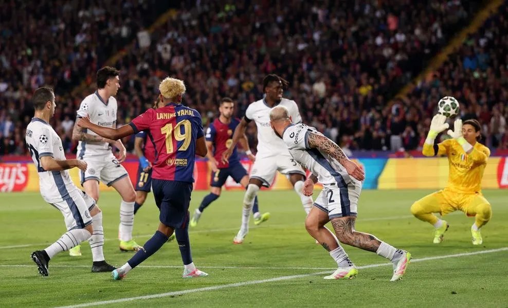 مباراة مجنونة: برشلونة والإنتر يتعادلان بثلاثية في دوري الأبطال