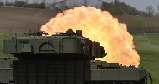 جمود المفاوضات الأوكرانية: هل تنجح مهل ترامب في كسر الجمود بين موسكو وكييف؟