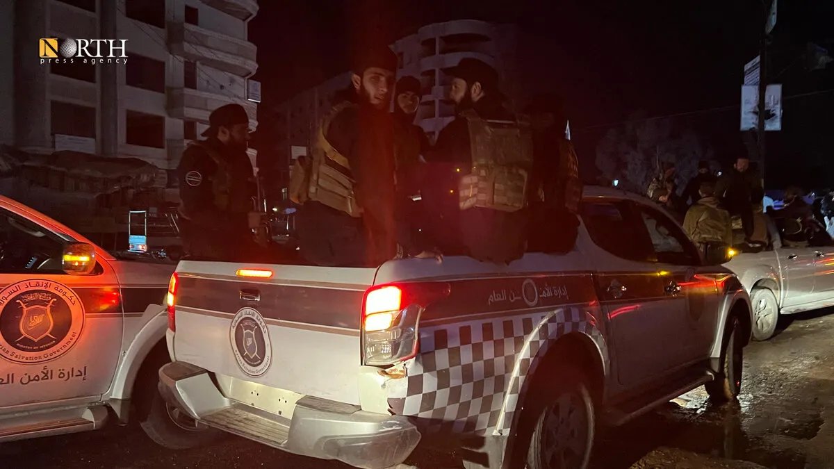 جريمة تهز ريف دمشق: اغتيال رئيس بلدية صحنايا وابنه داخل منزلهما