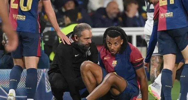 ضربة موجعة لبرشلونة: كوندي يغيب عن مواجهة إنتر الحاسمة في دوري الأبطال