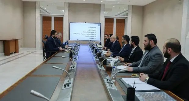 الرئيس الشرع يركز على تطوير المواصلات والبنية التحتية للنقل العام في سوريا