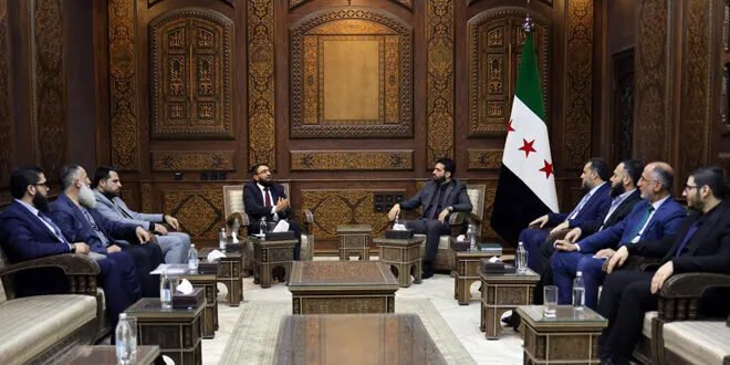 وزيرا الداخلية والعدل السوريان يبحثان تعزيز التعاون القضائي والأمني وترسيخ العدالة